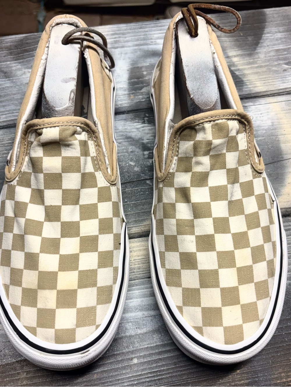Vans Slip On Checkerboard Tan & Cream Sneakers Men 9 Women’s 10.5